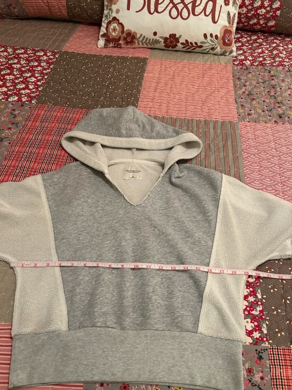 Abercrombie & fitch Cozy Heather Gray Cropped Hoodie Sweatshirt - Picture 7 of 10